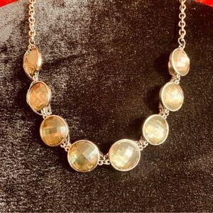 Vera Wang Green Necklace & Bracelet Set